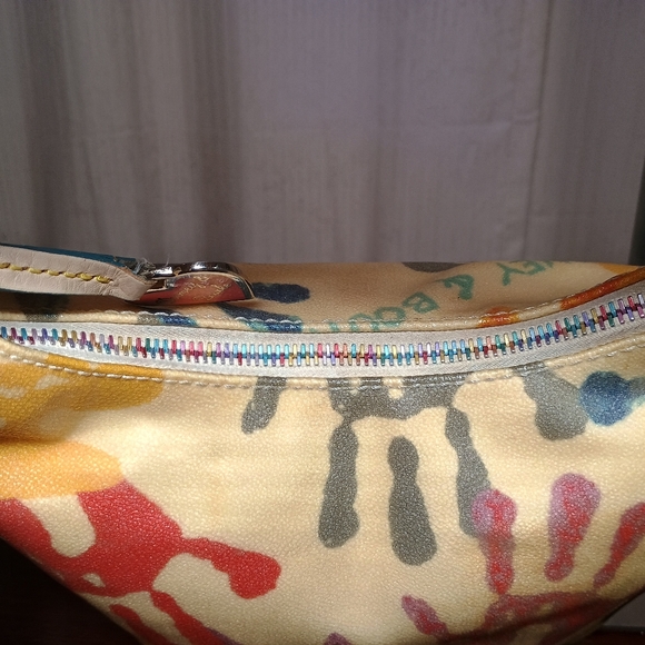 Dooney & Bourke Handprint Hobo Bag Multicolor Canvas Leather Trim Y2K - Picture 3 of 10